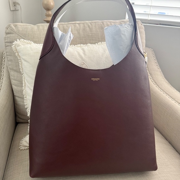 Coach Brooklyn 39 Merlot - Picture 1 of 14
